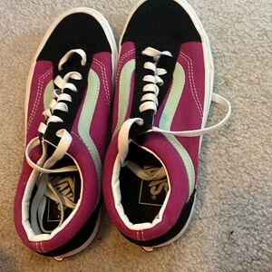 Purple pink shoes with green stripes
